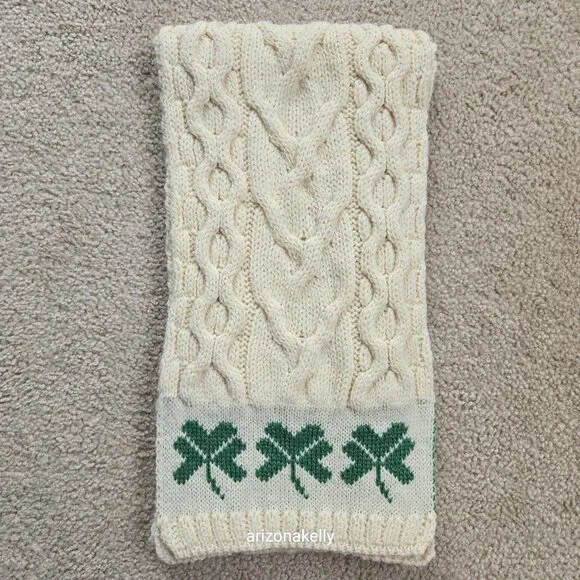 Aran Woolen Mills Merino Wool Scarf with Shamrocks Ireland - Picture 10 of 10
